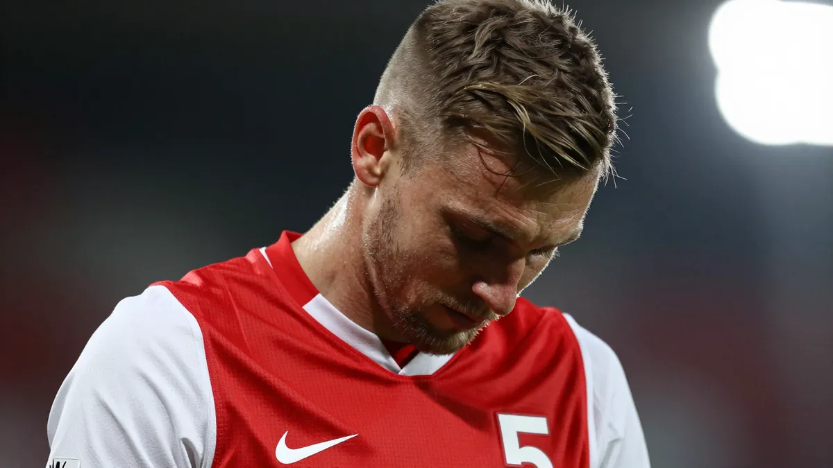 Orebro SK: Erik Hedenquist får ytterligare en matchs avstängning efter vårdslöst tackling i matchen mot Örebro SK