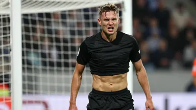 Orebro SK led through Ahmed Yasin's 77th-minute free kick but conceded a 92nd-minute equalizer in a 1-1 draw at...